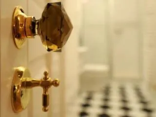 Aparthotel Crystal Suites Chez Helena Krakow