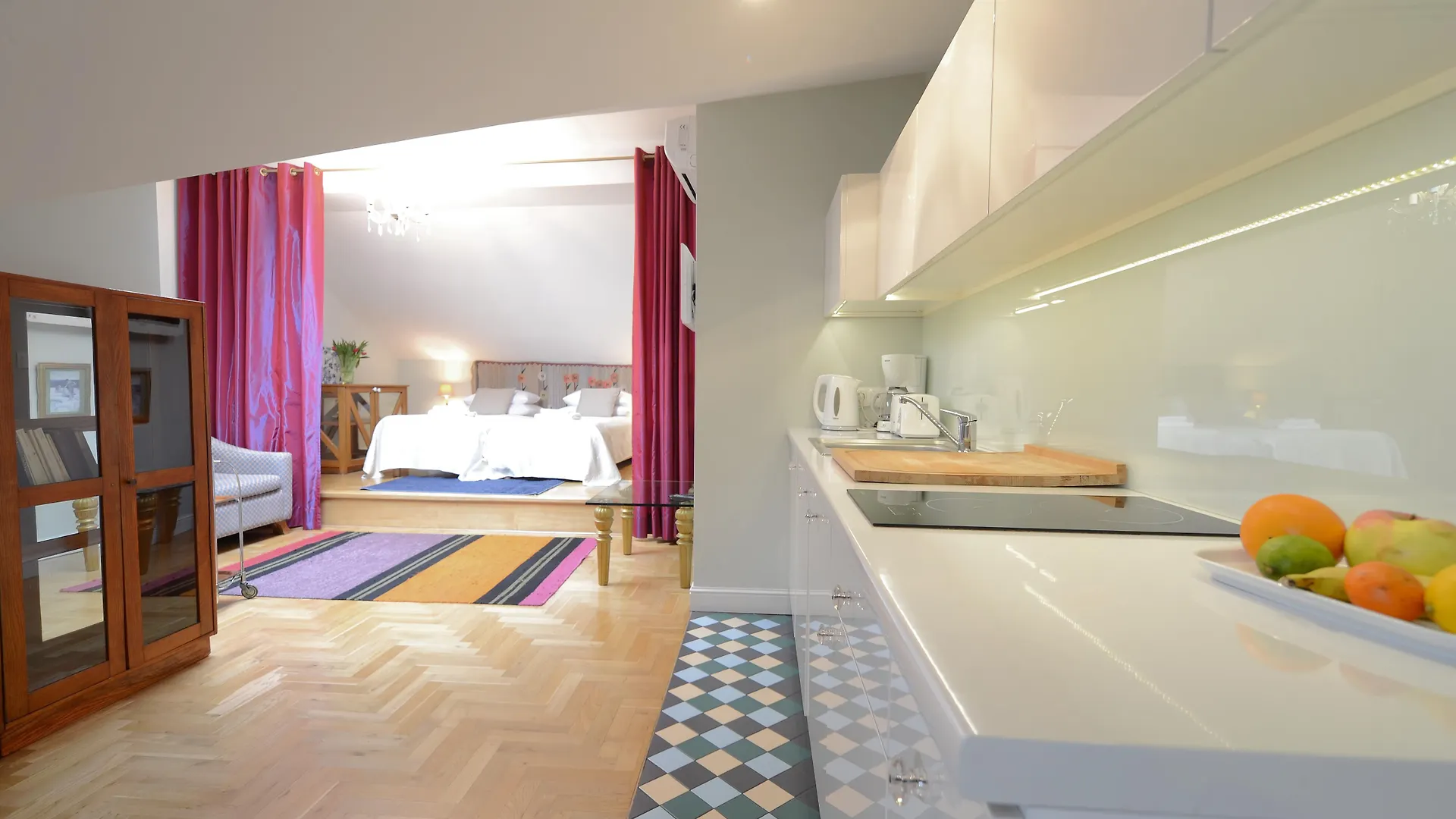 Crystal Suites Chez Helena Cracovie Appart hôtel